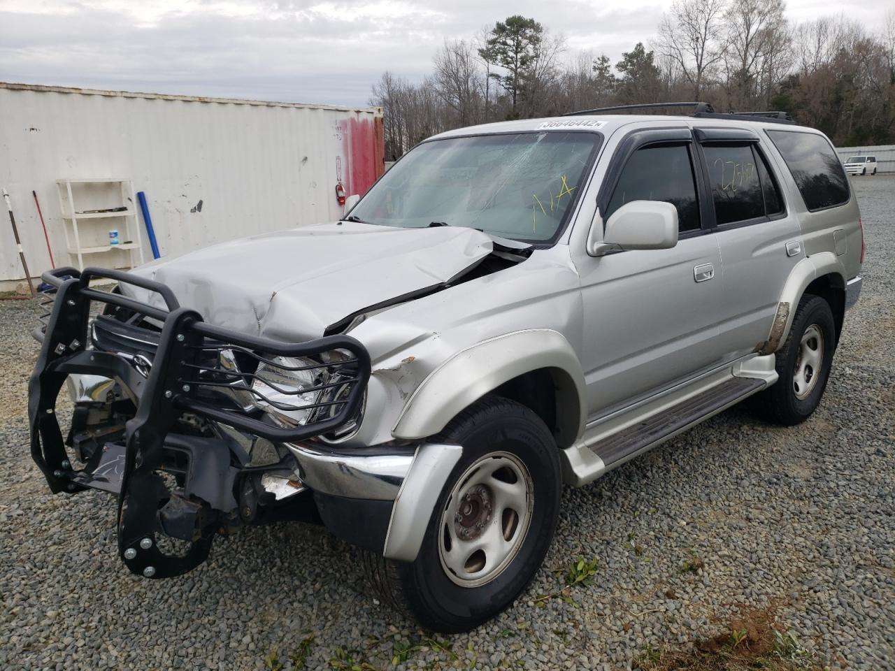 Photo 2 from auction – 2001 TOYOTA 4RUNNER SR with VIN JT3GN86R510217568