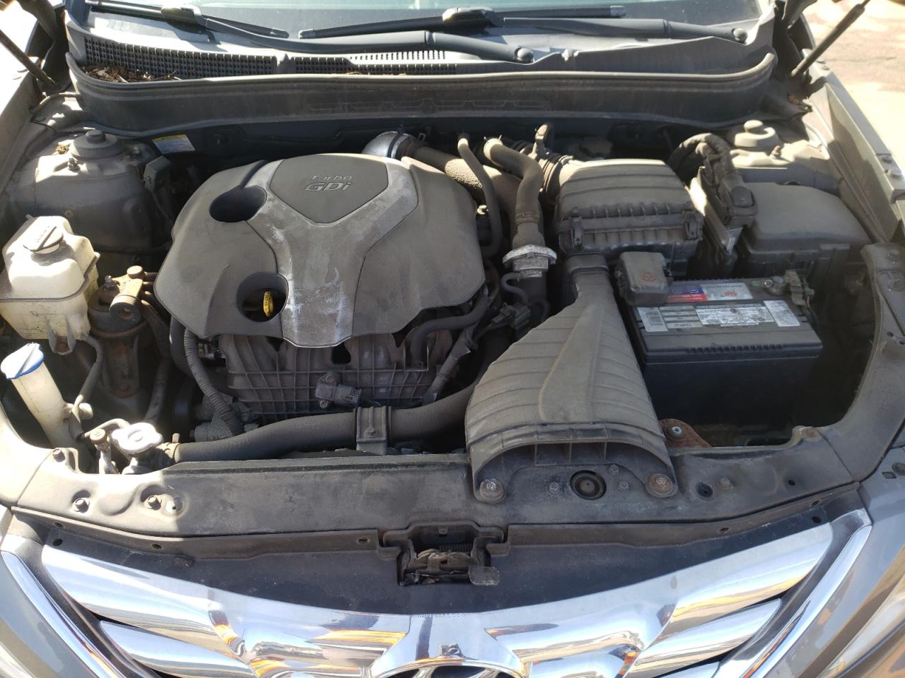 Photo 7 from auction – 2011 HYUNDAI SONATA SE with VIN 5NPEC4AB1BH264161