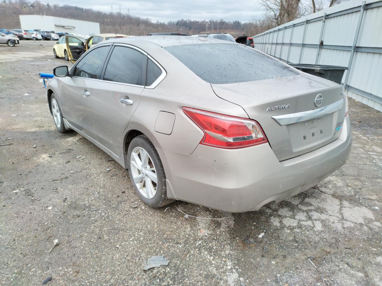 Photo 3 from auction – 2013 NISSAN ALTIMA 2.5 with VIN 1N4AL3AP1DC250172