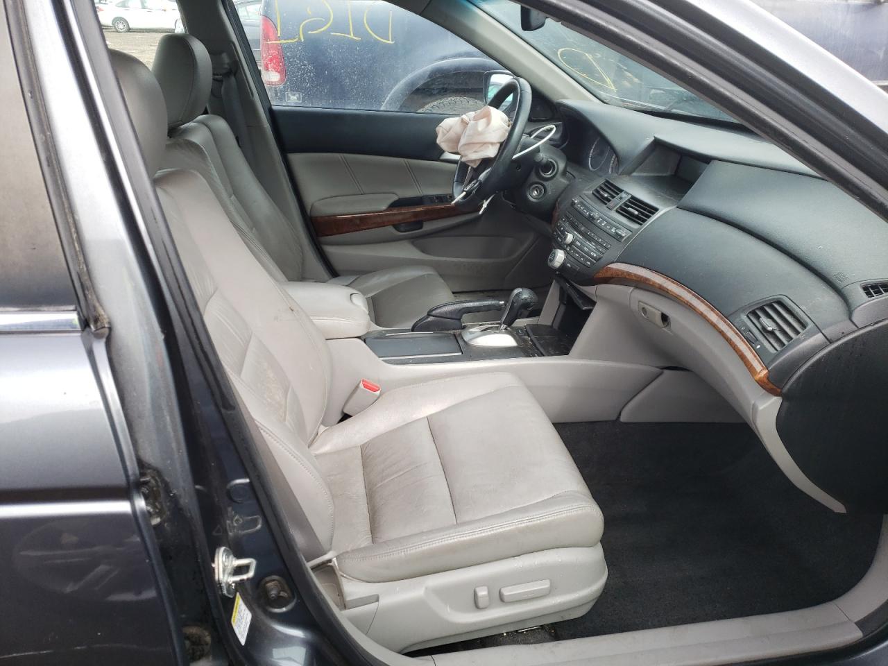 Photo 5 from auction – 2012 HONDA ACCORD EXL with VIN 1HGCP2F82CA083514