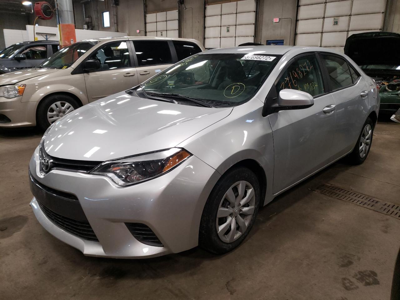 Photo 2 from auction – 2015 TOYOTA COROLLA L with VIN 2T1BURHE9FC261871