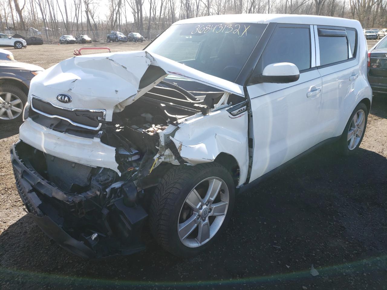 Photo 2 from auction – 2015 KIA SOUL with VIN KNDJN2A27F7123523