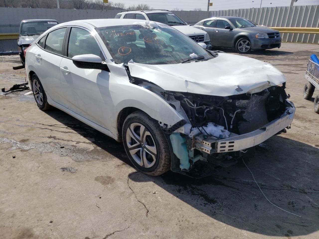 Photo 1 from auction – 2017 HONDA CIVIC LX with VIN 19XFC2F59HE048289