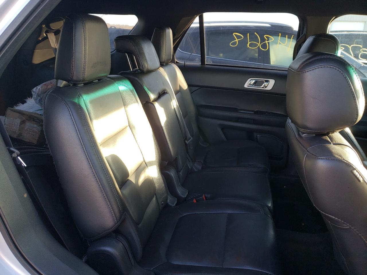 Photo 6 from auction – 2015 FORD EXPLORER L with VIN 1FM5K8F86FGA66950