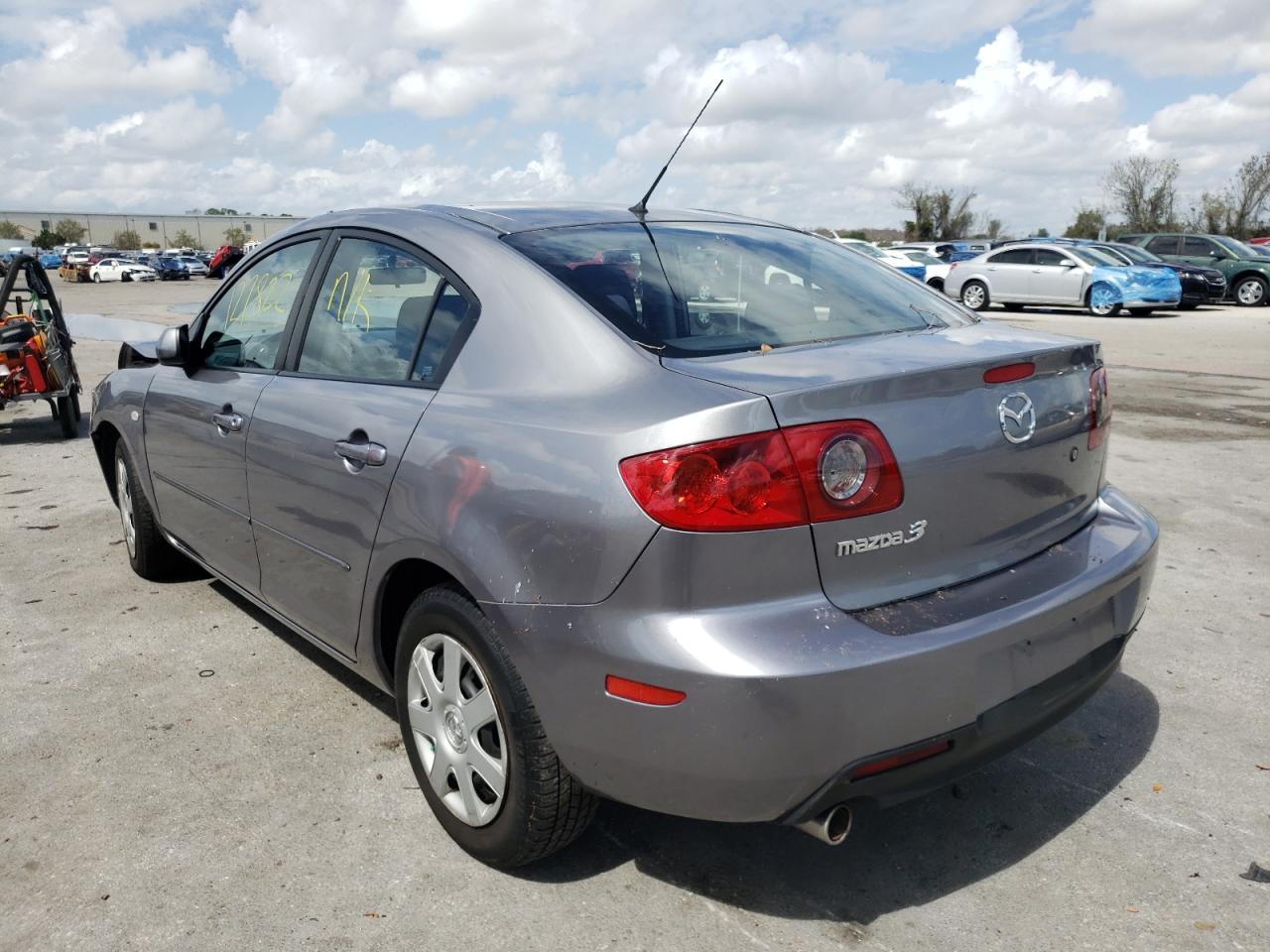 Photo 3 from auction – 2006 MAZDA 3 I with VIN JM1BK12F661462088