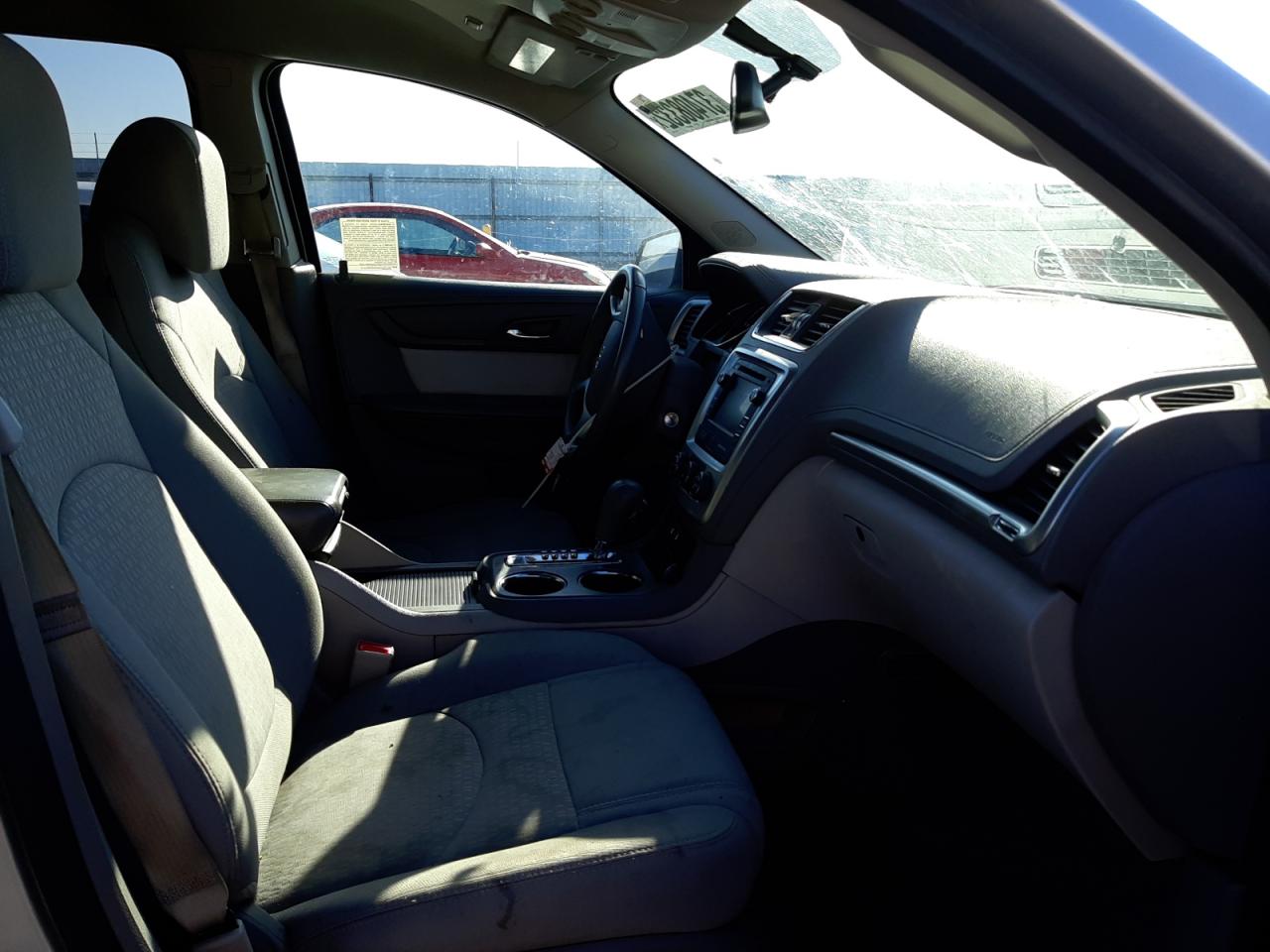 Photo 5 from auction – 2015 GMC ACADIA SLE with VIN 1GKKRPKD9FJ191738