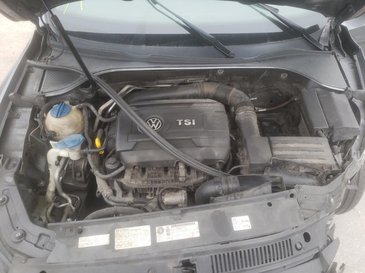 Photo 7 from auction – 2014 VOLKSWAGEN PASSAT S with VIN 1VWAS7A33EC027177
