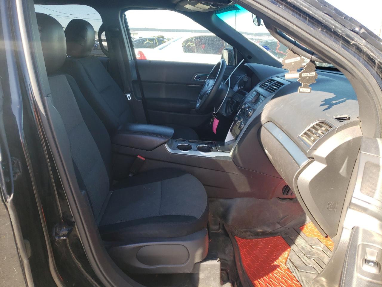 Photo 5 from auction – 2013 FORD EXPLORER P with VIN 1FM5K8AR4DGC35683