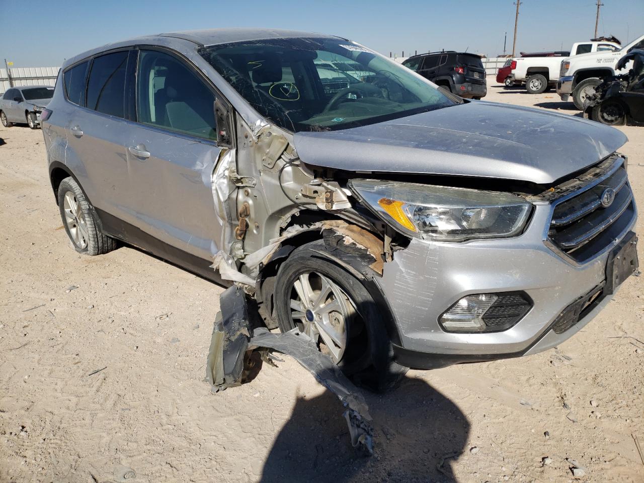 Photo 9 from auction – 2017 FORD ESCAPE SE with VIN 1FMCU0G95HUB46707