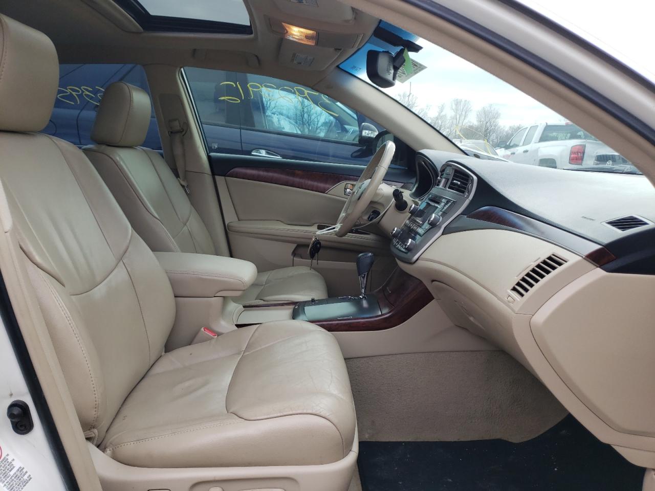 Photo 5 from auction – 2011 TOYOTA AVALON BAS with VIN 4T1BK3DB1BU422916