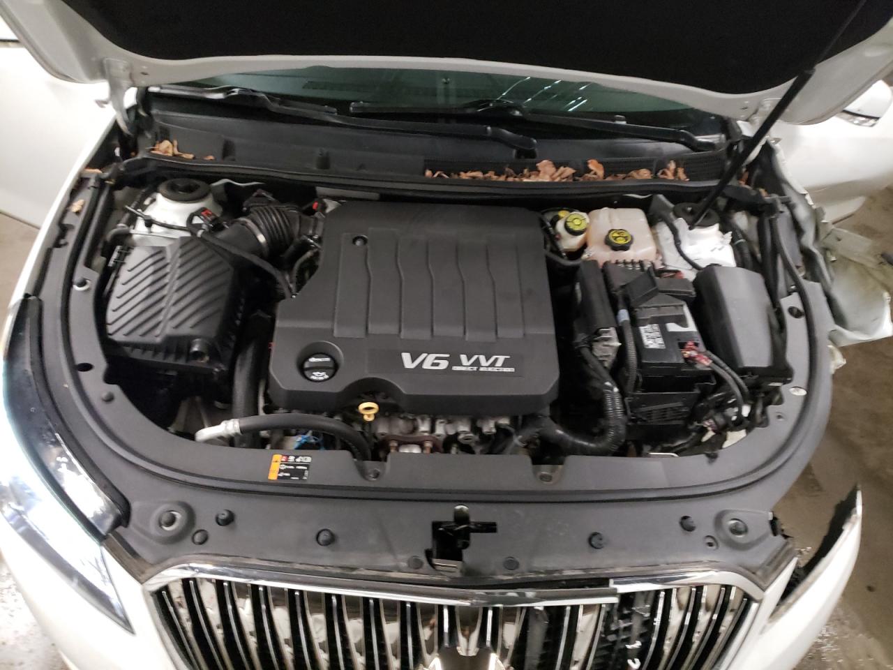 Photo 7 from auction – 2016 BUICK LACROSSE with VIN 1G4GB5G32GF136736