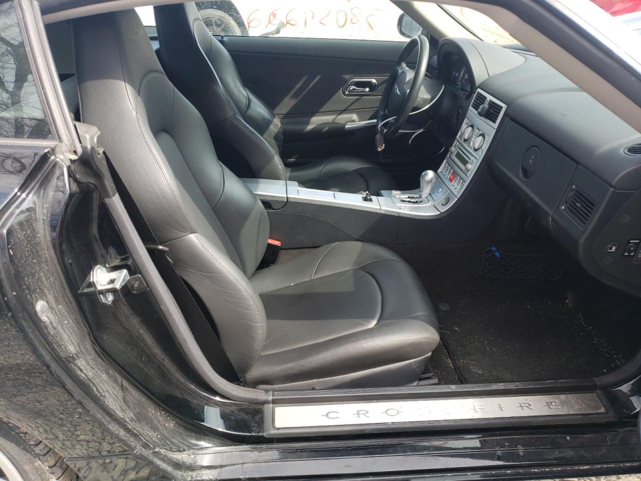 Photo 5 from auction – 2005 CHRYSLER CROSSFIRE with VIN 1C3AN69L95X044359