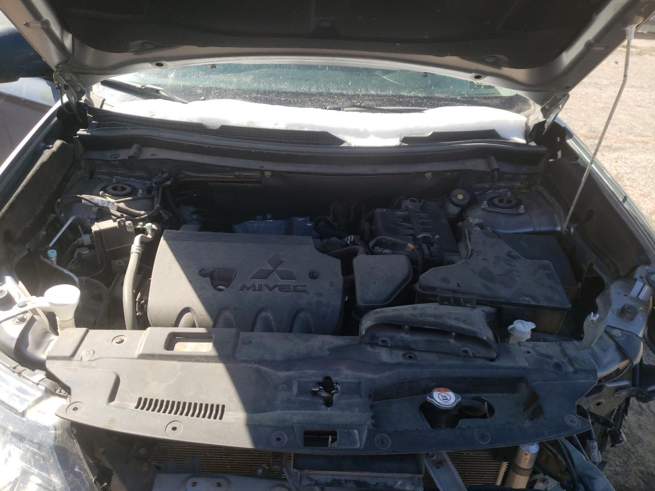 صورة رقم 7 من المزاد - 2016 MITSUBISHI OUTLANDER مع VIN JA4AD2A33GZ040005