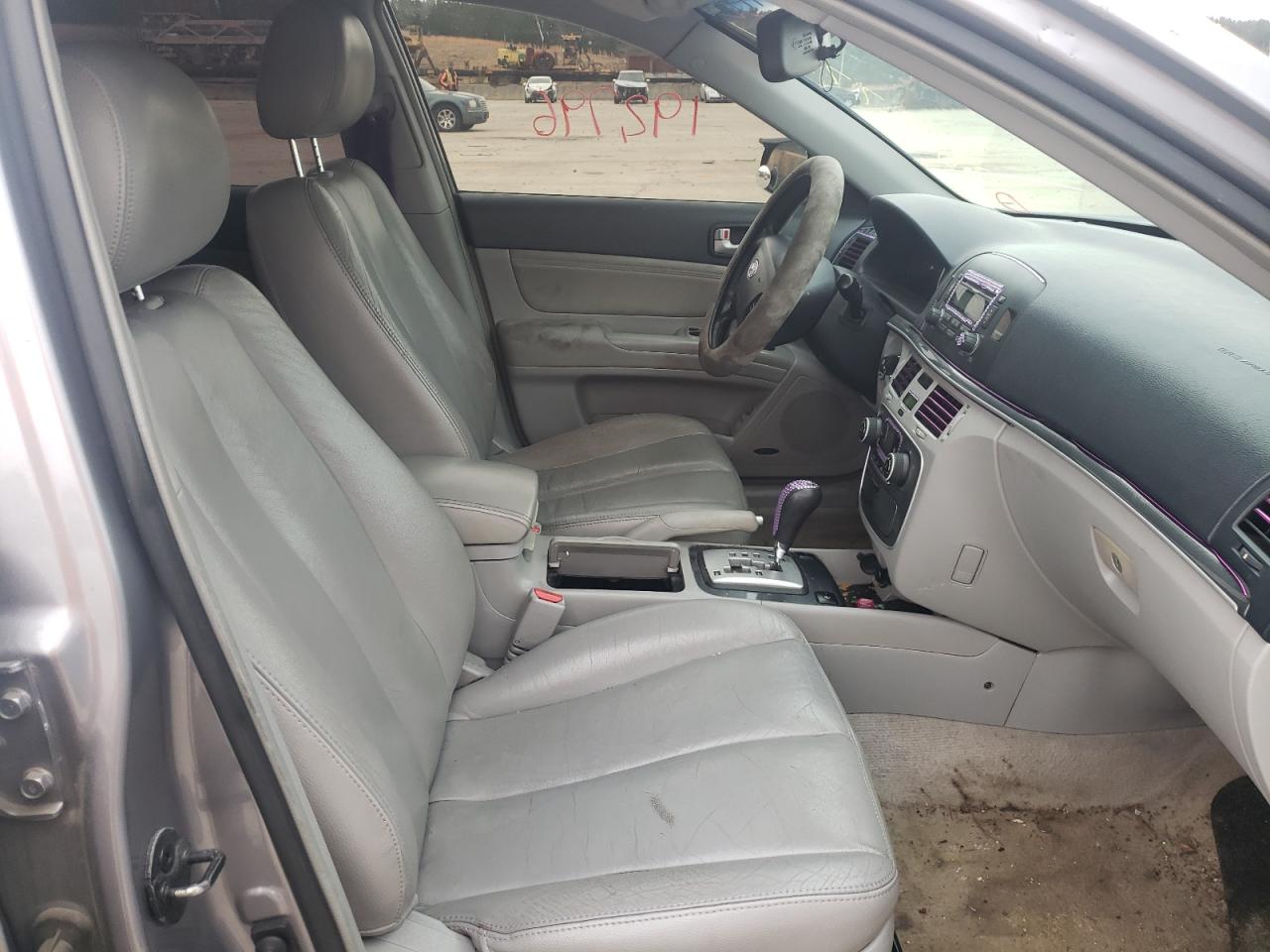 Photo 5 from auction – 2008 HYUNDAI SONATA SE with VIN 5NPEU46C78H359086