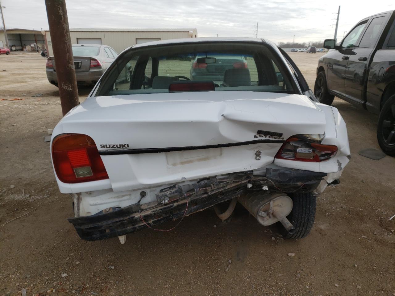 Photo 9 from auction – 1998 SUZUKI ESTEEM GL with VIN JS2GB31S9W5145291