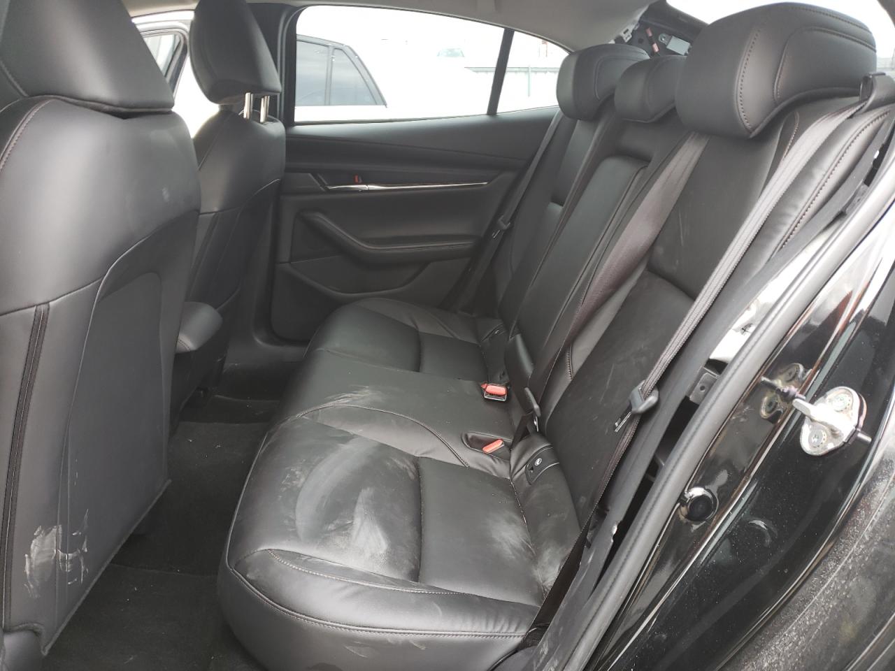 Photo 6 from auction – 2021 MAZDA 3 with VIN JM1BPBAY2M1312308