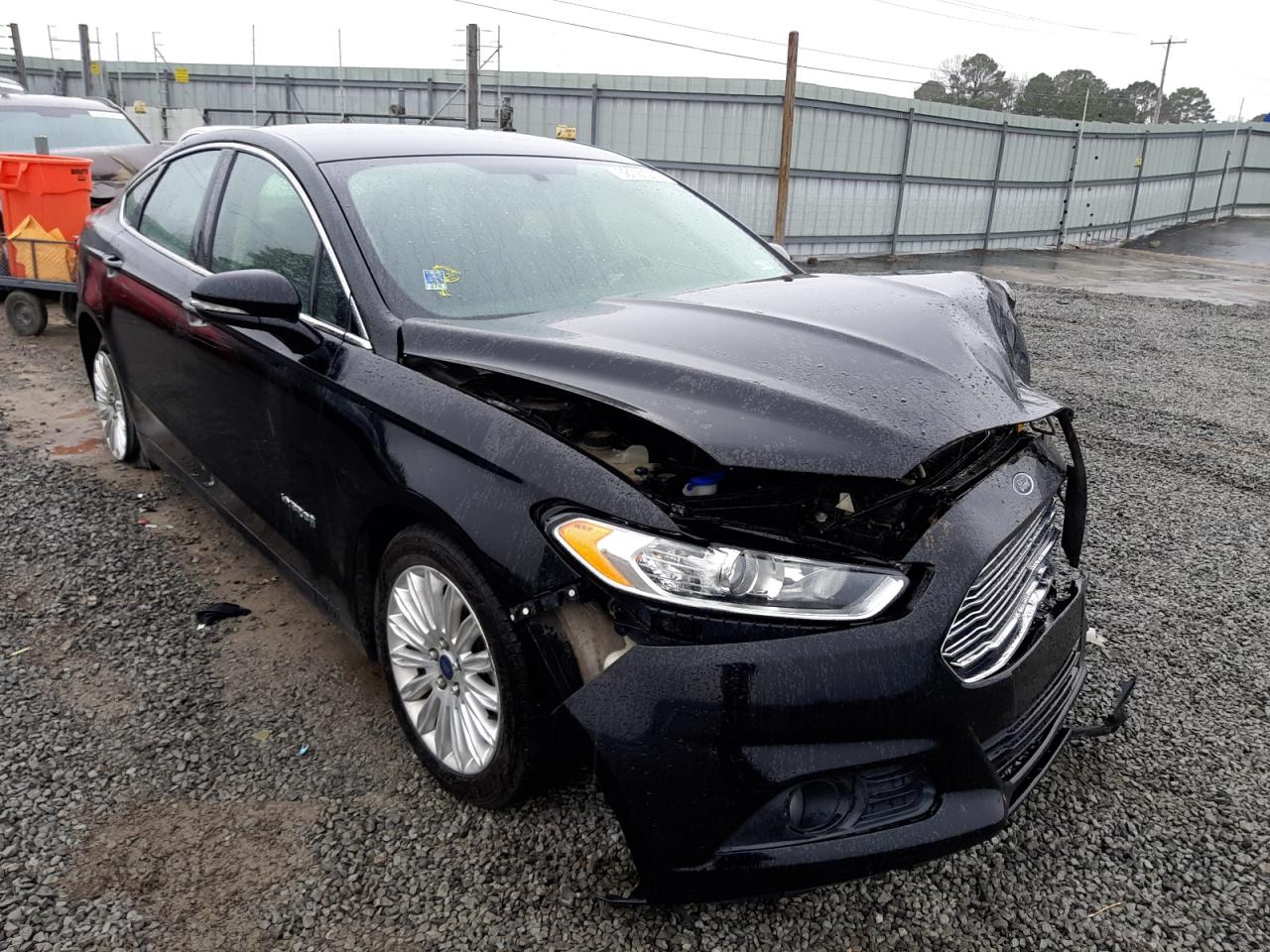 FORD FUSION SE 2016 with VIN 3FA6P0LU9GR155036 - Photo from auction