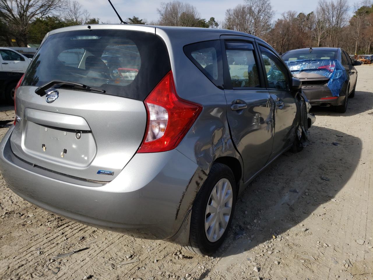 Photo 4 from auction – 2015 NISSAN VERSA NOTE with VIN 3N1CE2CP3FL360557