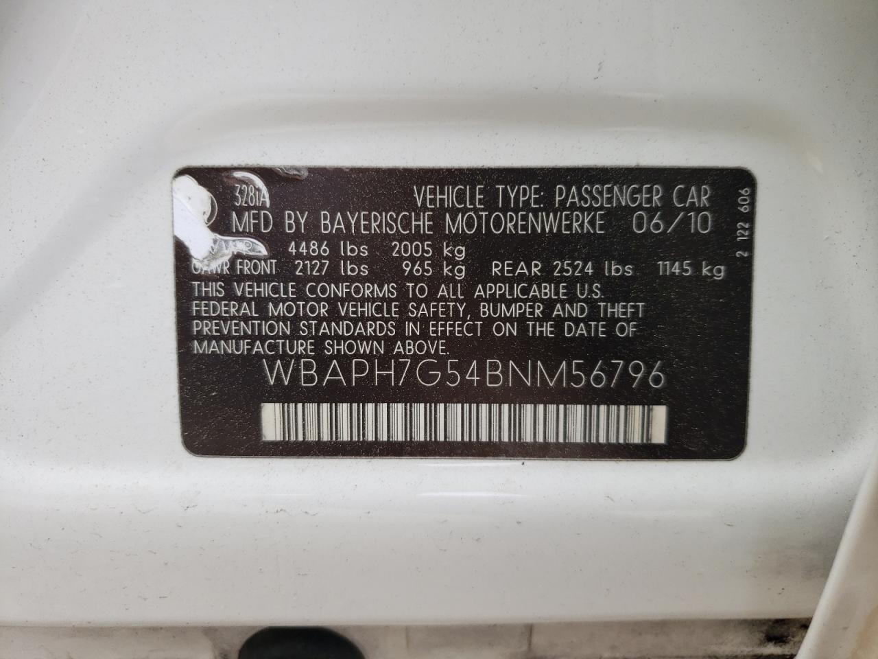 Photo 10 from auction – 2011 BMW 328 with VIN WBAPH7G54BNM56796