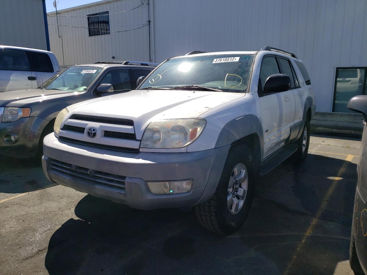 Photo 2 from auction – 2003 TOYOTA 4RUNNER SR with VIN JTEZT14R930010510