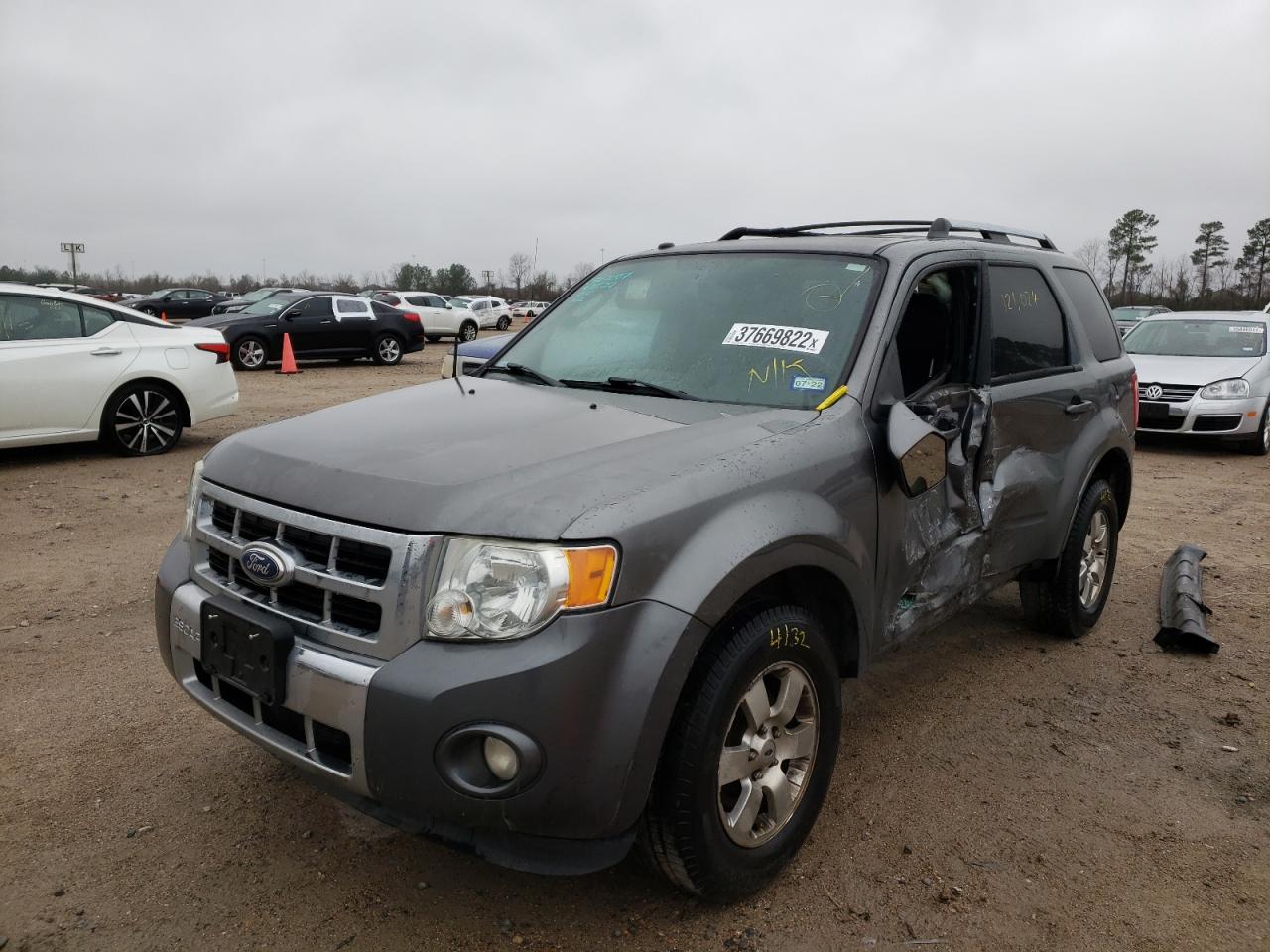 Photo 2 from auction – 2012 FORD ESCAPE LIM with VIN 1FMCU0E71CKC05466