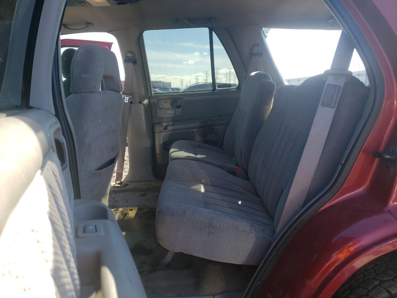 Photo 6 from auction – 1996 CHEVROLET BLAZER with VIN 1GNDT13WXT2189772