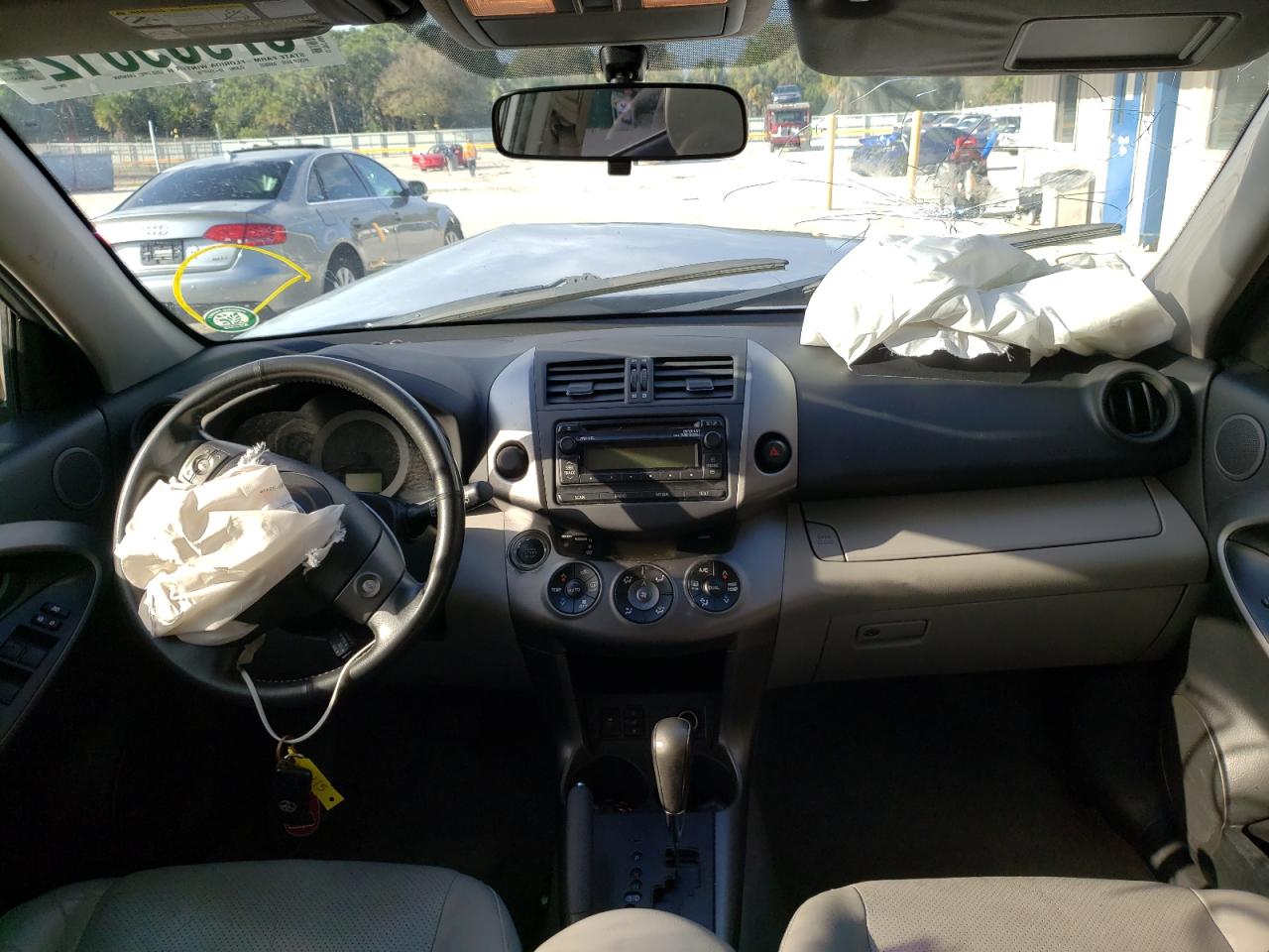Photo 9 from auction – 2012 TOYOTA RAV4 LIMIT with VIN JTMYF4DV2C5046046