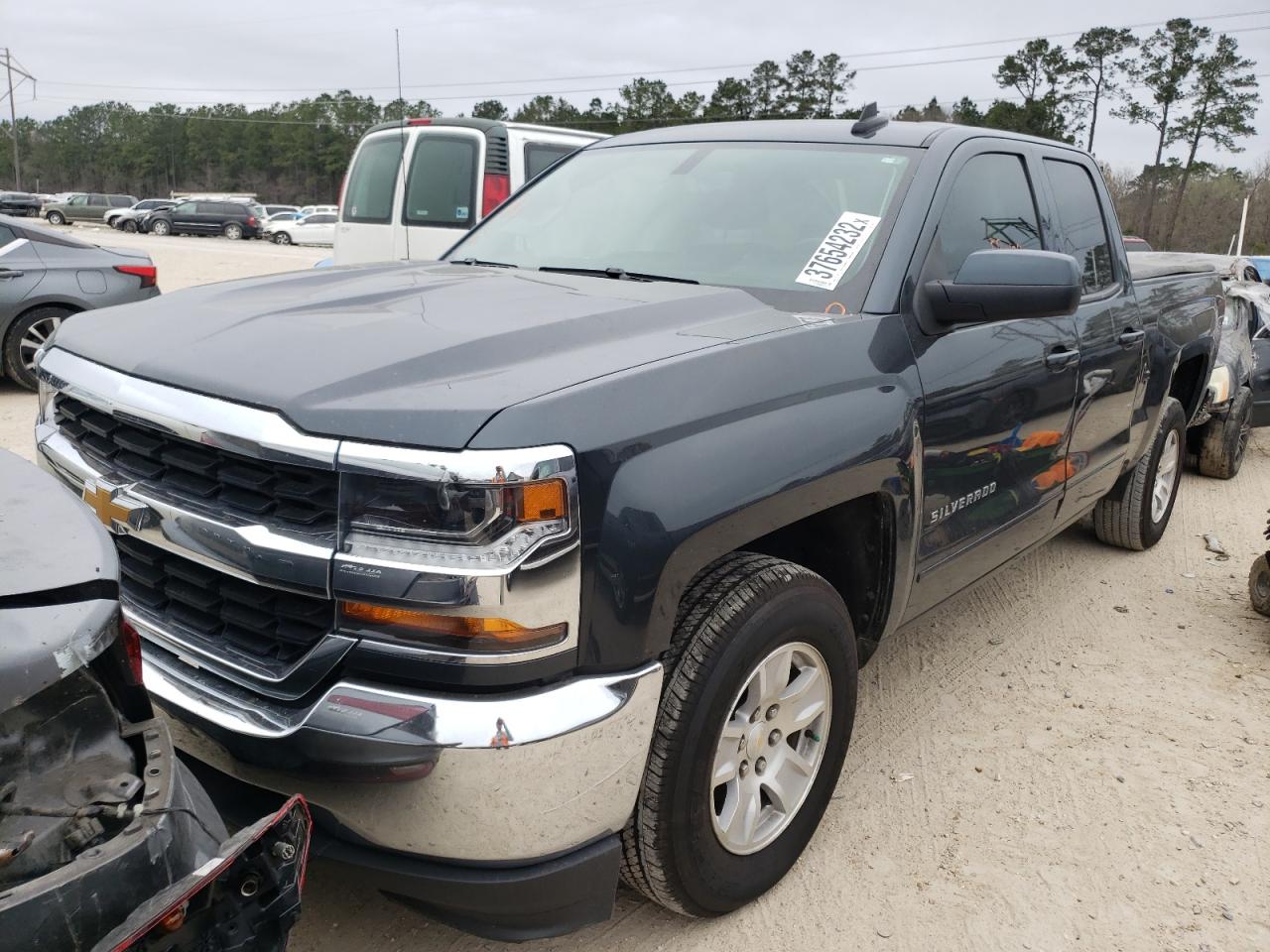 Photo 2 from auction – 2019 CHEVROLET SILVERADO with VIN 2GCRCPEC3K1133983