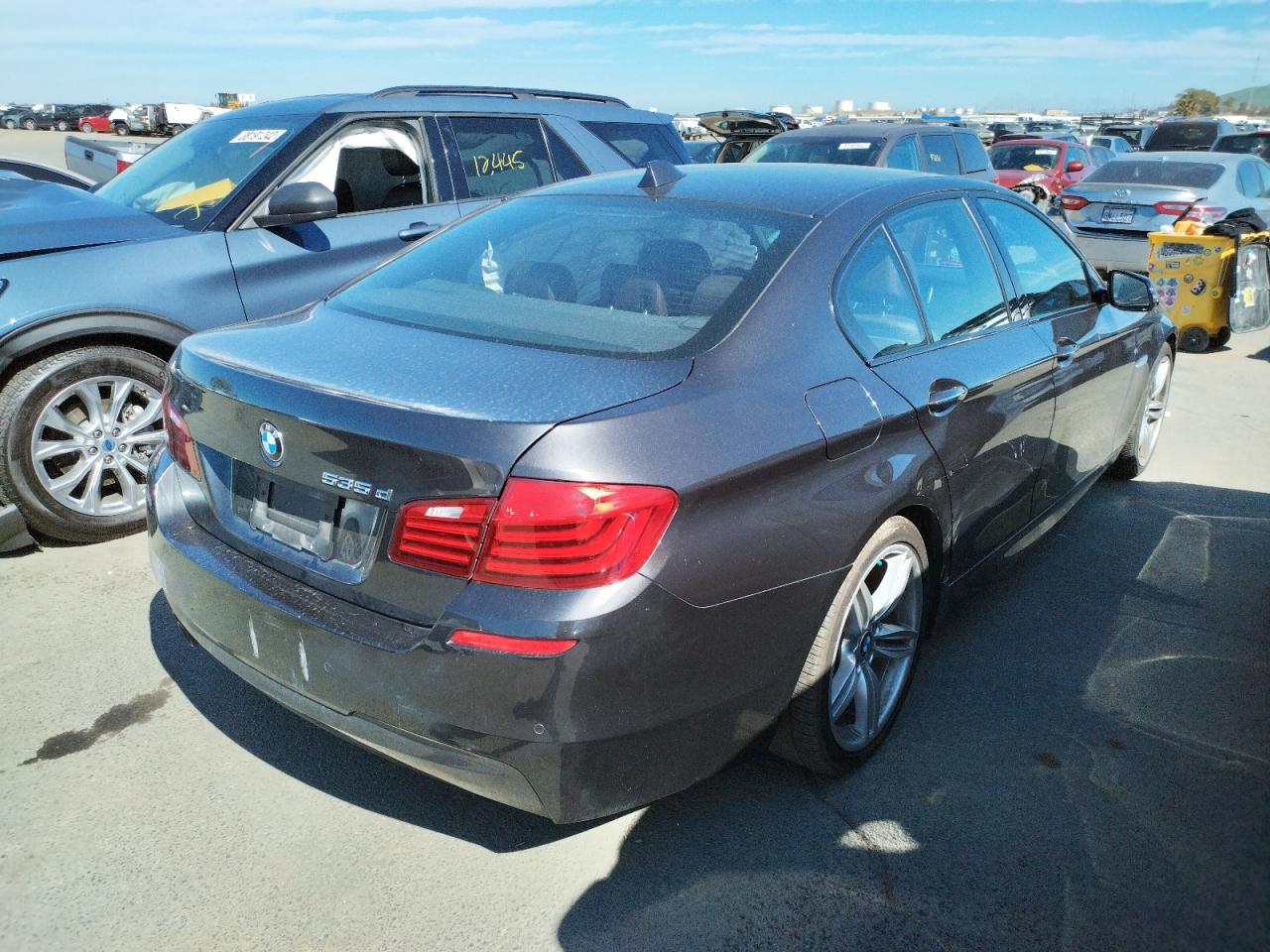 Photo 4 from auction – 2014 BMW 535 D with VIN WBAXA5C53ED691036