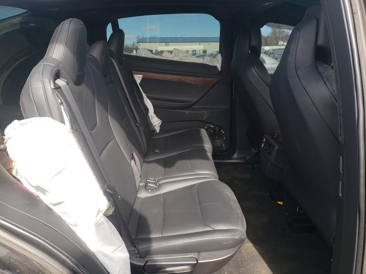 Photo 6 from auction – 2019 TESLA MODEL X with VIN 5YJXCDE49KF191382