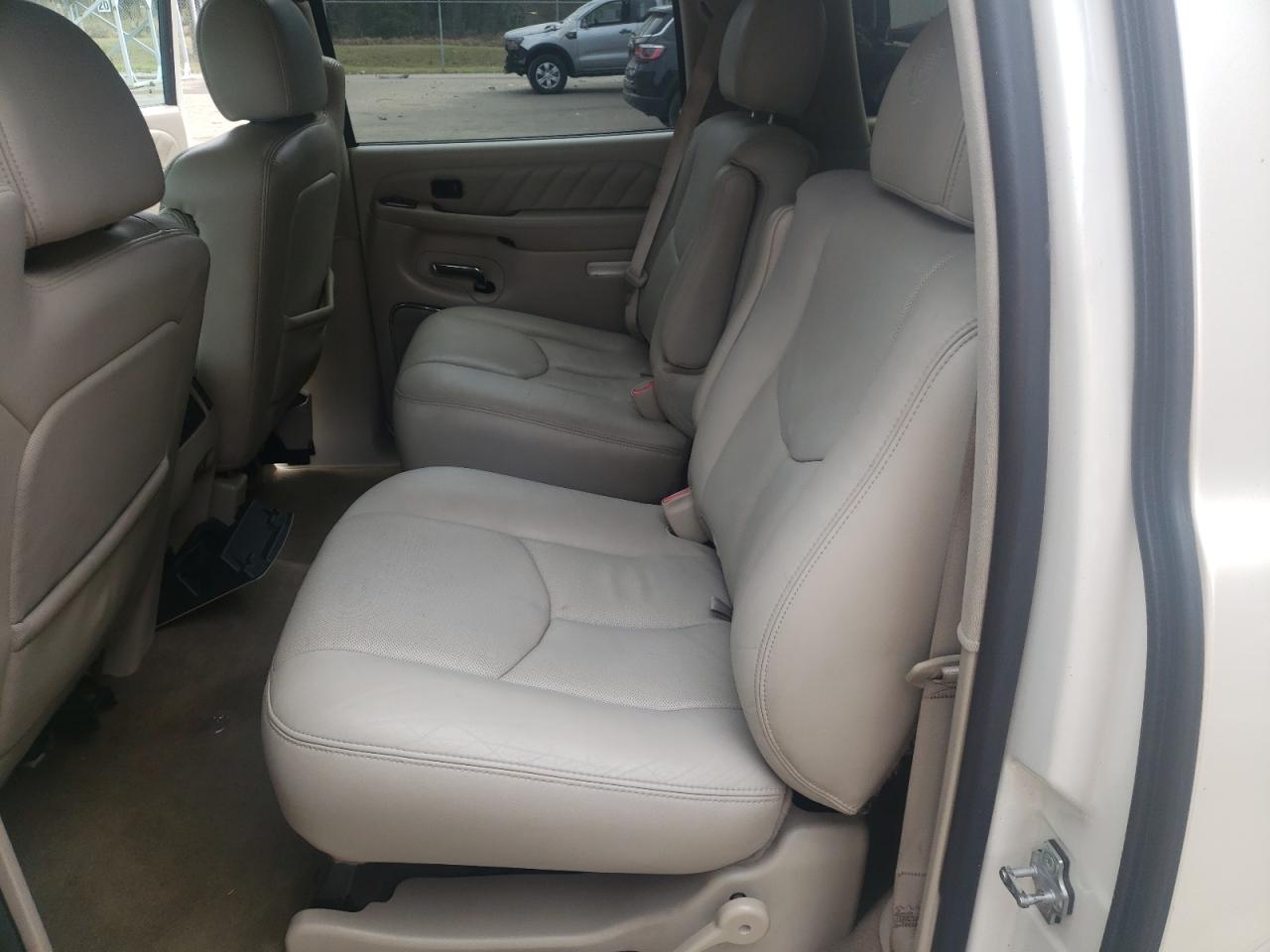 Photo 6 from auction – 2006 CADILLAC ESCALADE E with VIN 3GYFK66N96G111896