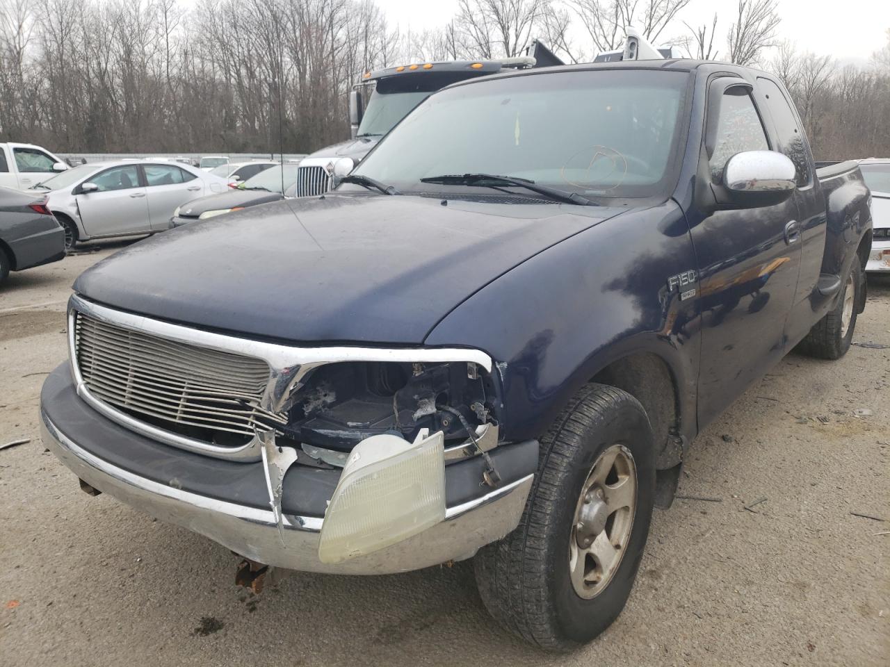 Photo 2 from auction – 2002 FORD F150 with VIN 1FTRX07W52KB48391