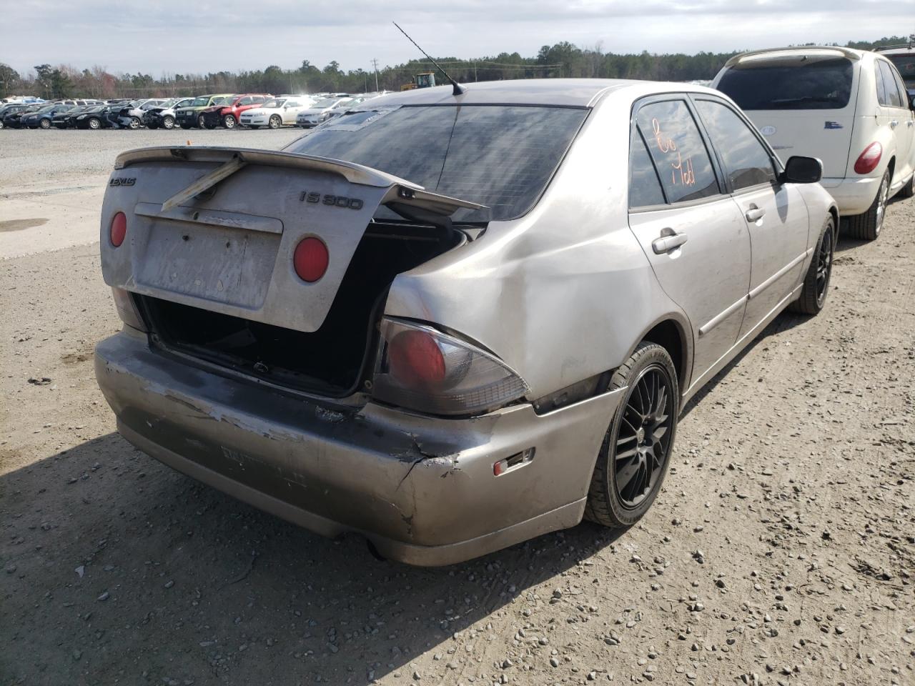 Photo 9 from auction – 2003 LEXUS IS 300 with VIN JTHBD192X30076643