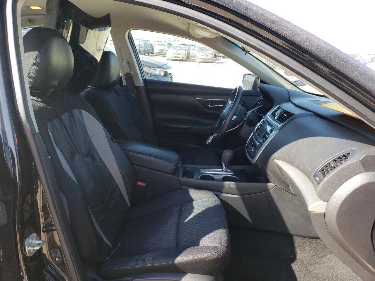 Photo 5 from auction – 2017 NISSAN ALTIMA 2.5 with VIN 1N4AL3AP9HC201551