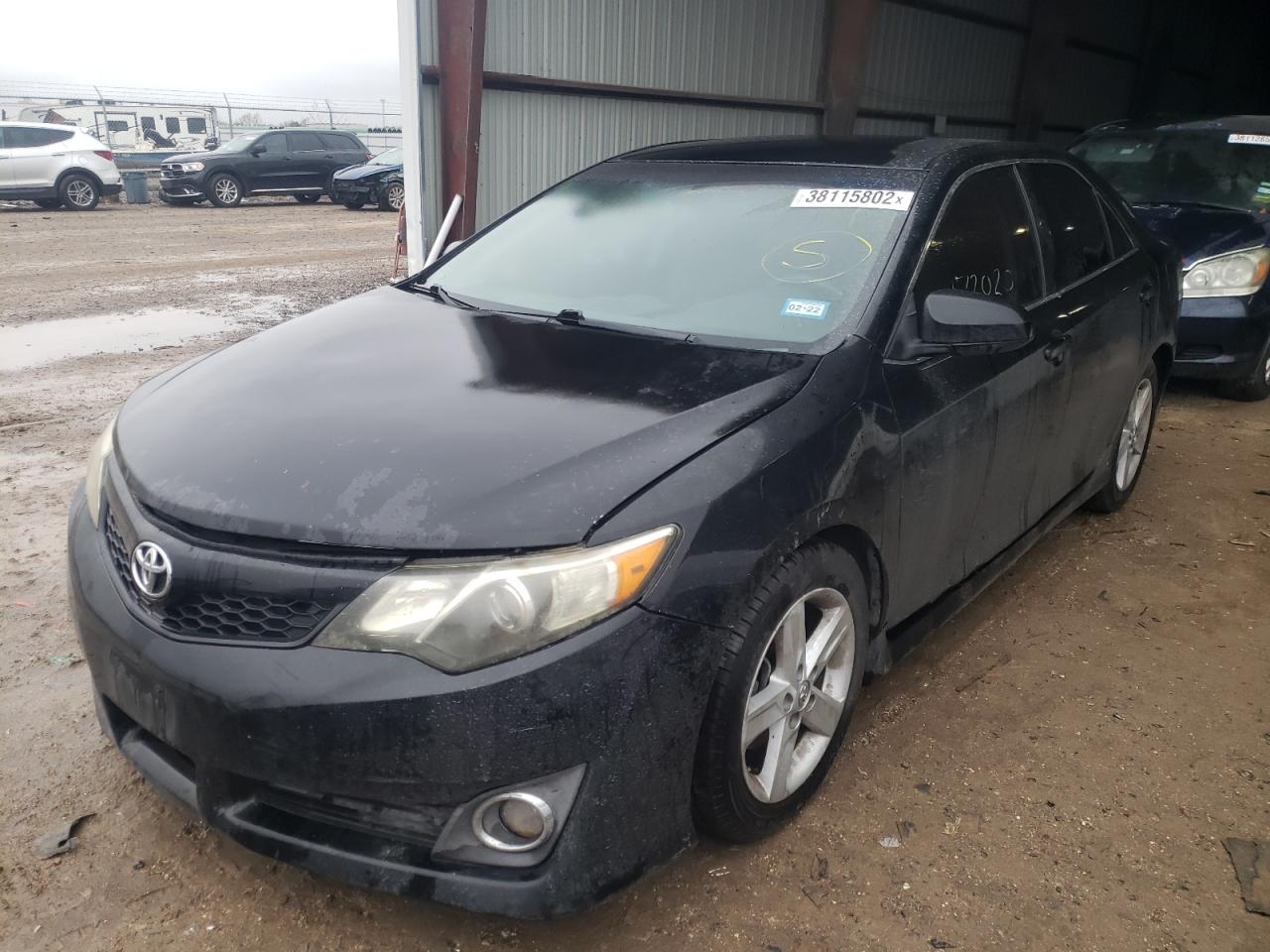 Photo 2 from auction – 2014 TOYOTA CAMRY L with VIN 4T1BF1FKXEU337180