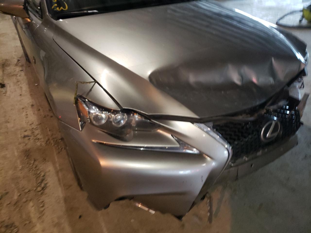 Photo 9 from auction – 2015 LEXUS IS 250 with VIN JTHCF1D28F5018589