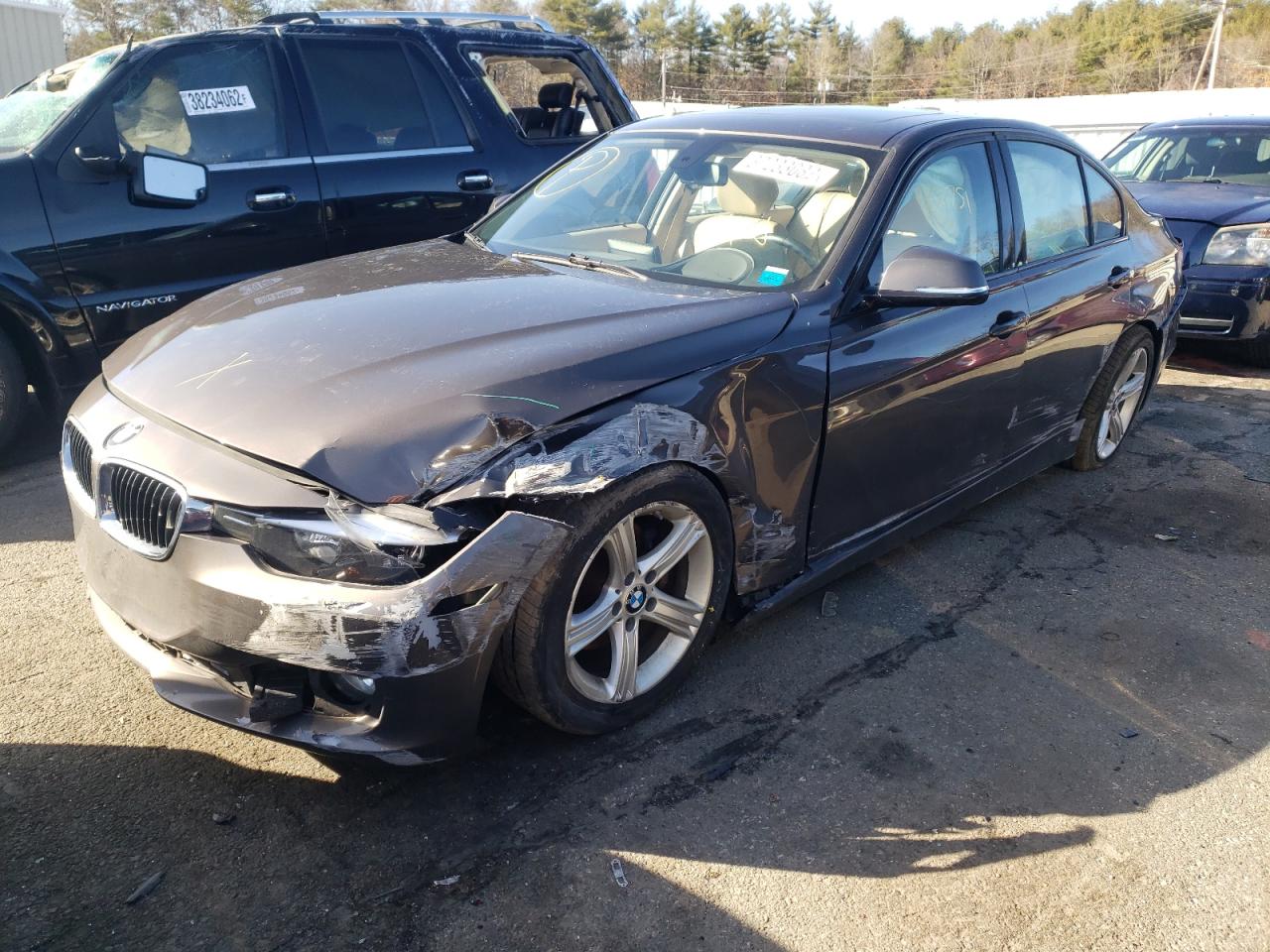 Photo 2 from auction – 2015 BMW 328 I with VIN WBA3A5C54FF606516