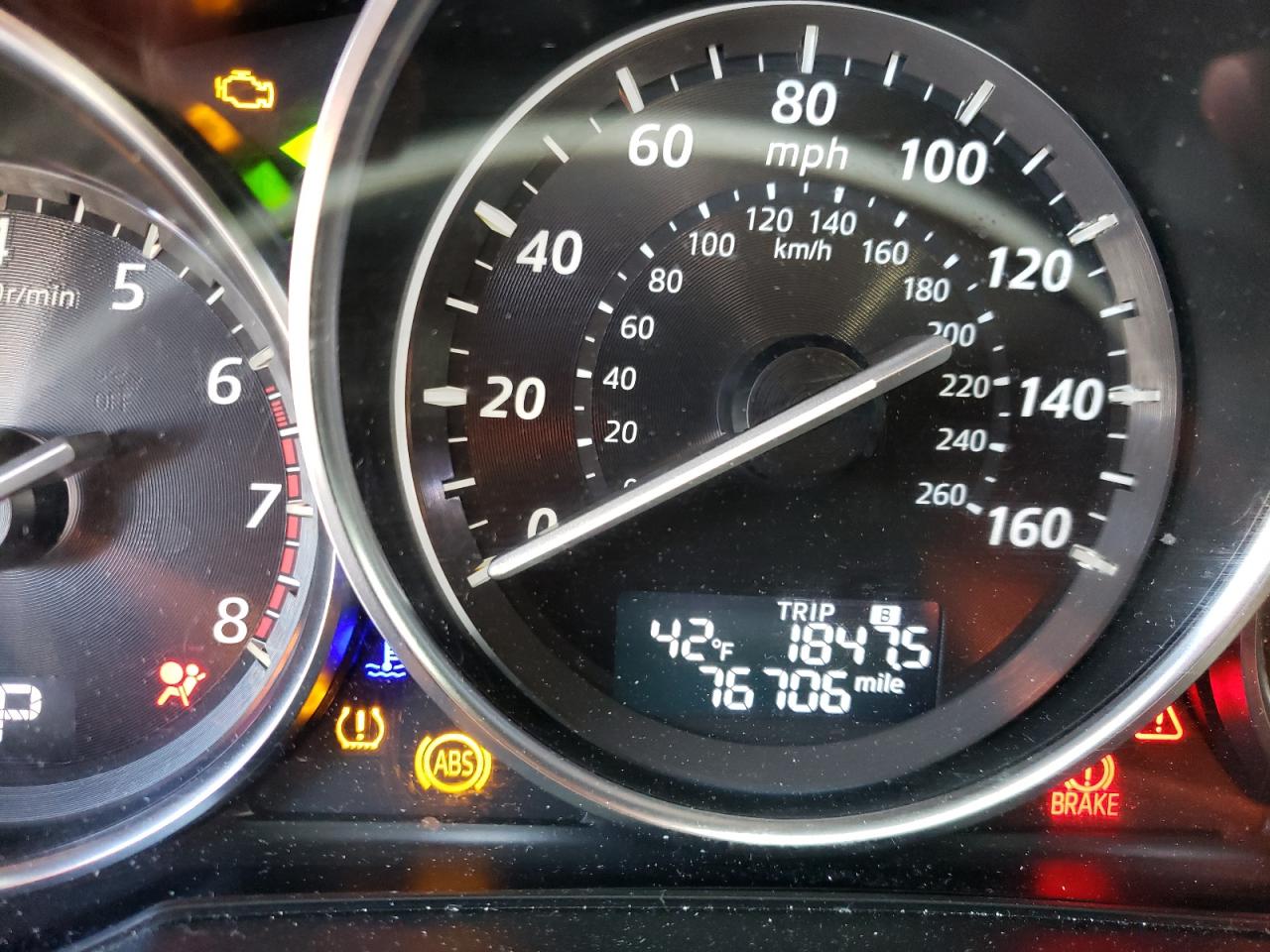 Photo 8 from auction – 2015 MAZDA CX-5 TOURI with VIN JM3KE4CY7F0529643