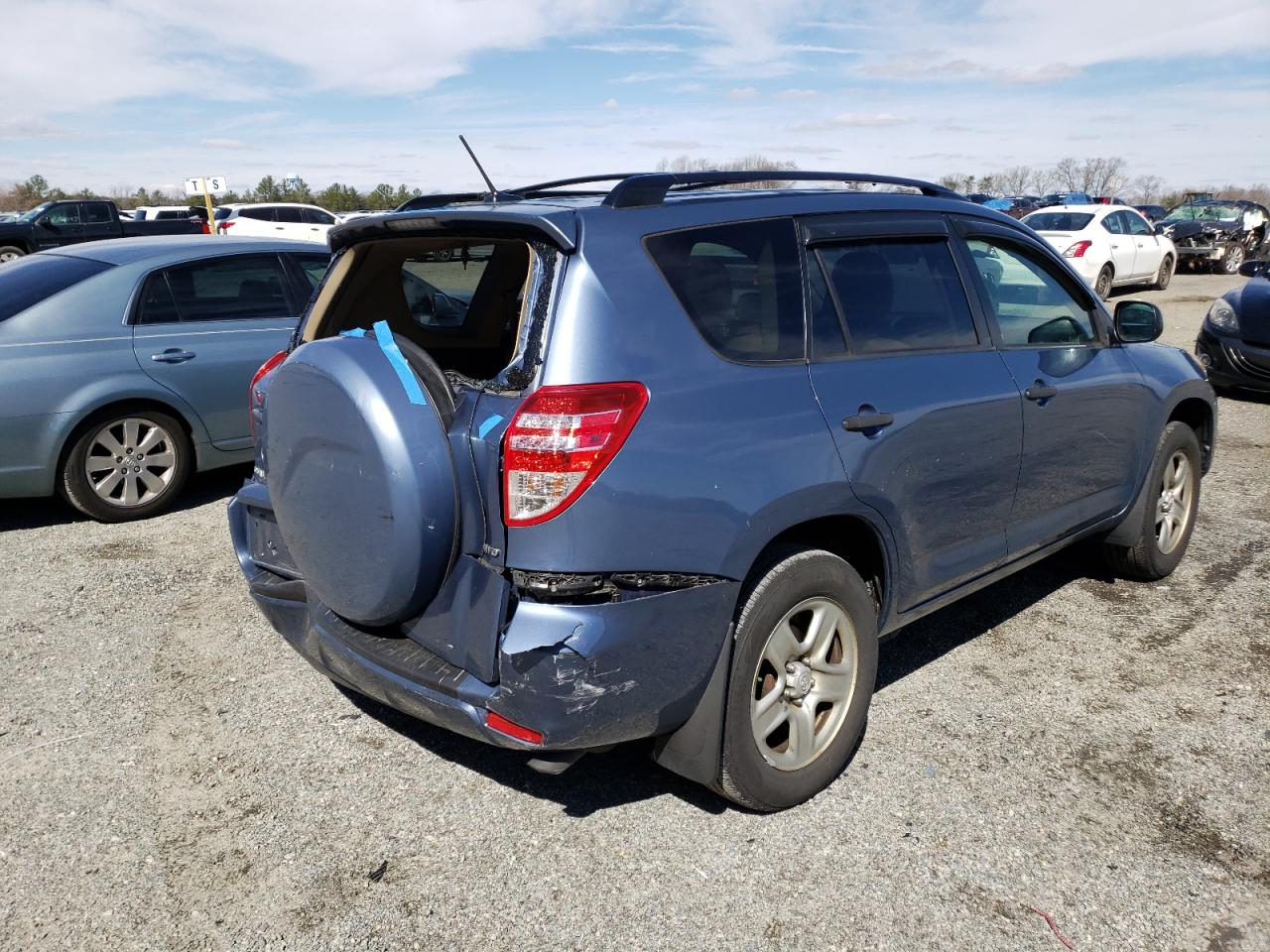 Photo 4 from auction – 2010 TOYOTA RAV4 with VIN JTMBF4DV9AD034954