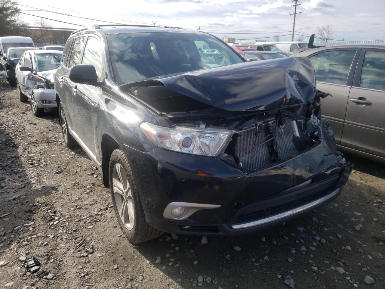 TOYOTA HIGHLANDER 2013 with VIN 5TDDK3EH6DS178834 - Photo from auction