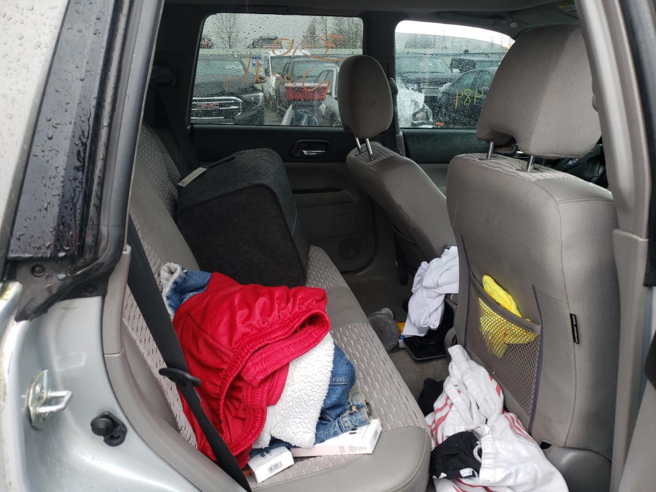 Photo 6 from auction – 2004 SUBARU FORESTER 2 with VIN JF1SG65654G761890
