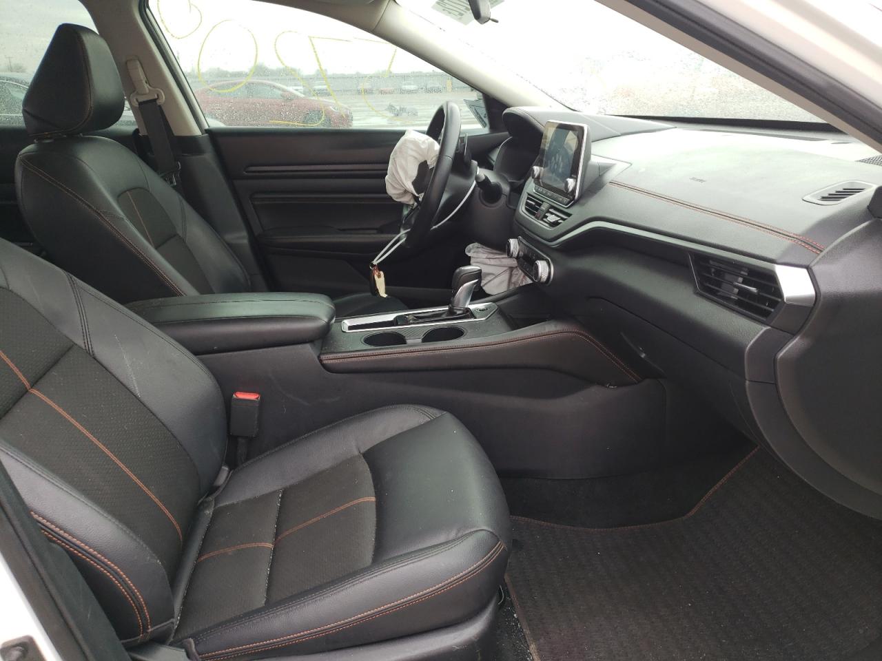 Photo 5 from auction – 2019 NISSAN ALTIMA SR with VIN 1N4BL4CVXKC182747