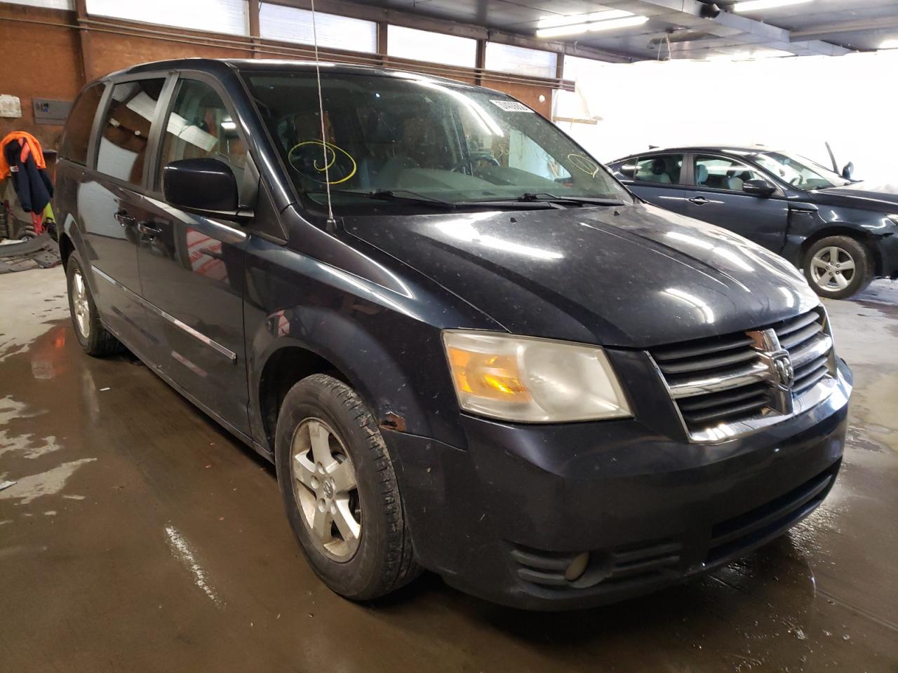 DODGE GRAND CARA 2008 with VIN 1D8HN54PX8B154290 - Photo from auction