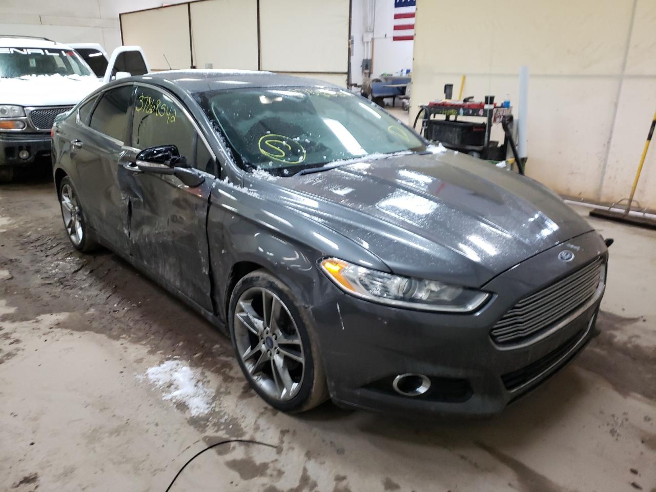 FORD FUSION TIT 2016 with VIN 3FA6P0D90GR353370 - Photo from auction