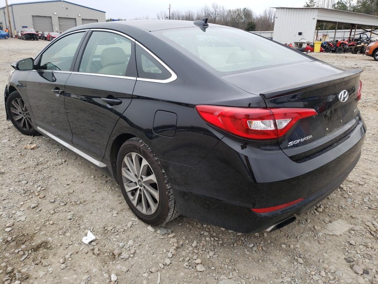 Photo 3 from auction – 2015 HYUNDAI SONATA SPO with VIN 5NPE34AF3FH061992