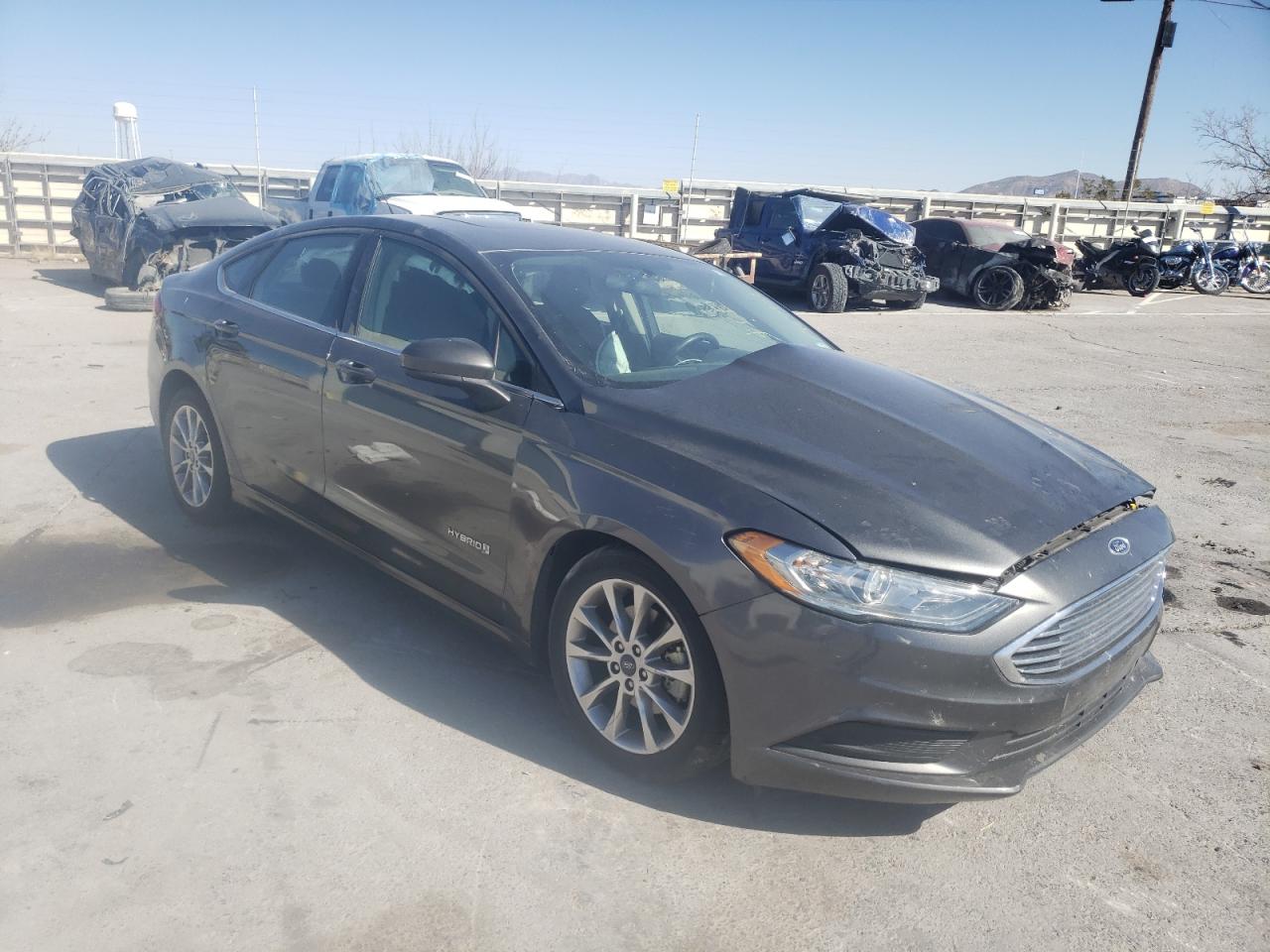 FORD FUSION SE 2017 with VIN 3FA6P0LU4HR387027 - Photo from auction