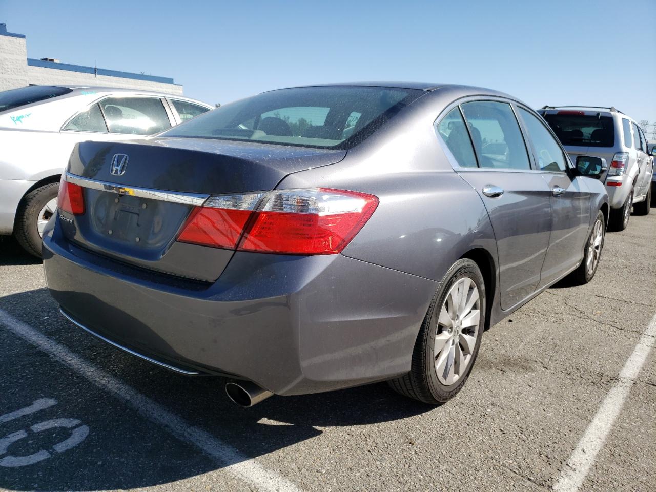 Photo 4 from auction – 2013 HONDA ACCORD EX with VIN 1HGCR2F76DA160761
