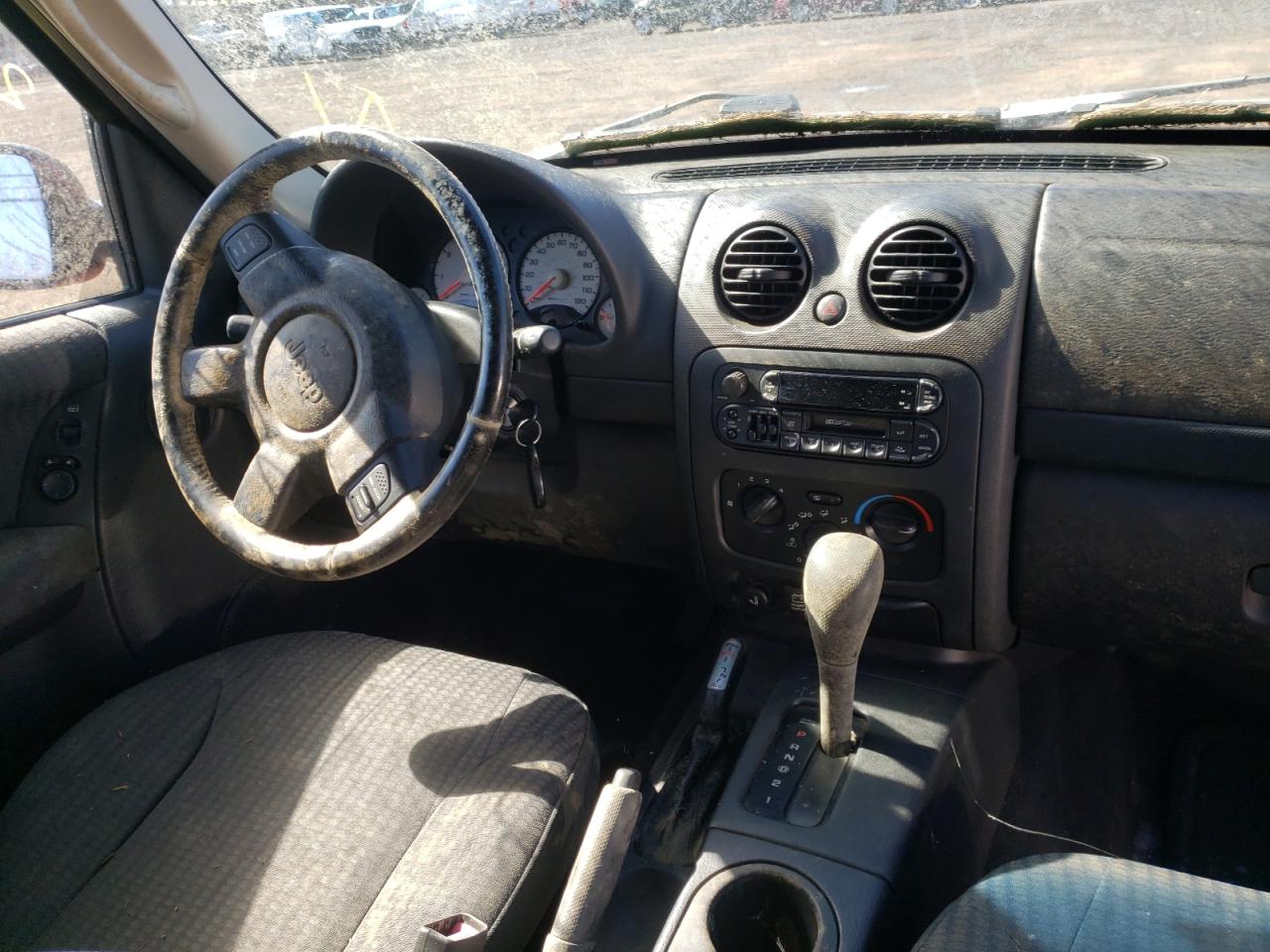 Photo 9 from auction – 2002 JEEP LIBERTY with VIN 1J4GL48K12W128826
