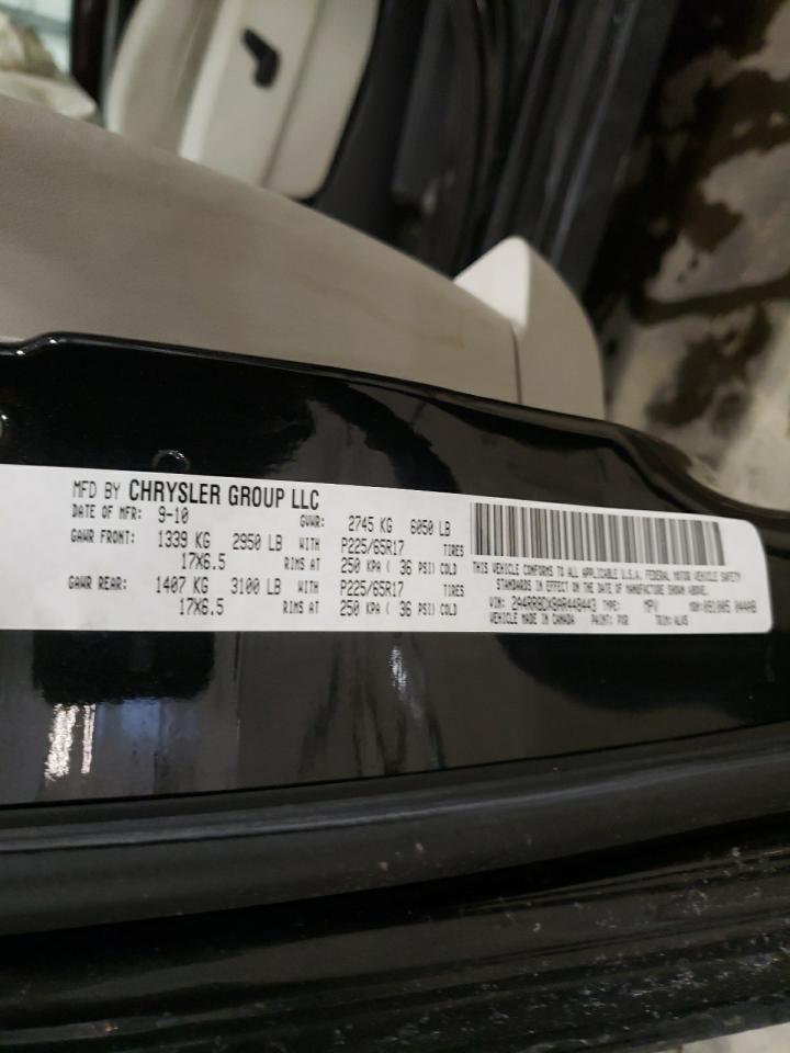 Photo 10 from auction – 2010 CHRYSLER TOWN & COU with VIN 2A4RR8DX8AR448443