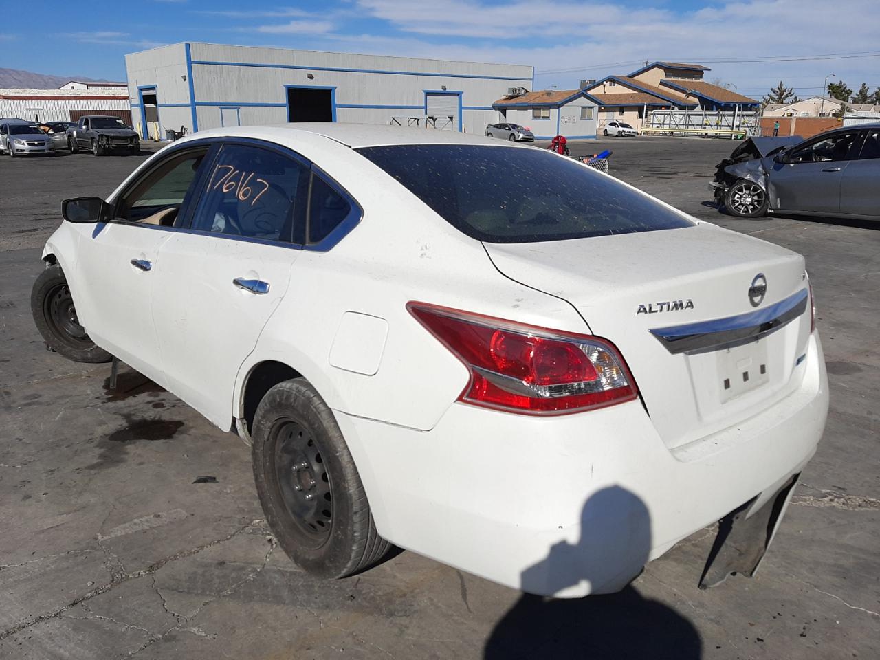 Photo 3 from auction – 2013 NISSAN ALTIMA 2.5 with VIN 1N4AL3AP0DN485179